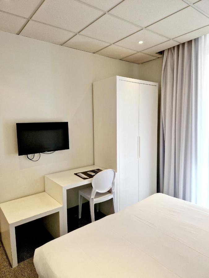 Hotel P.L.M. Cannes Bagian luar foto