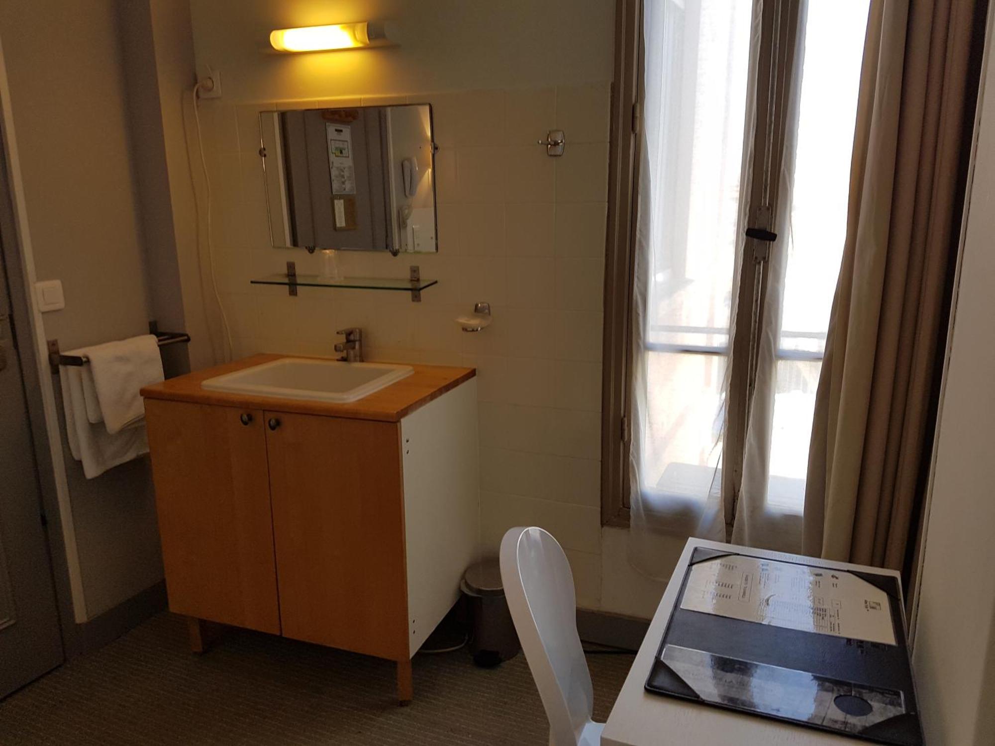 Hotel P.L.M. Cannes Bagian luar foto