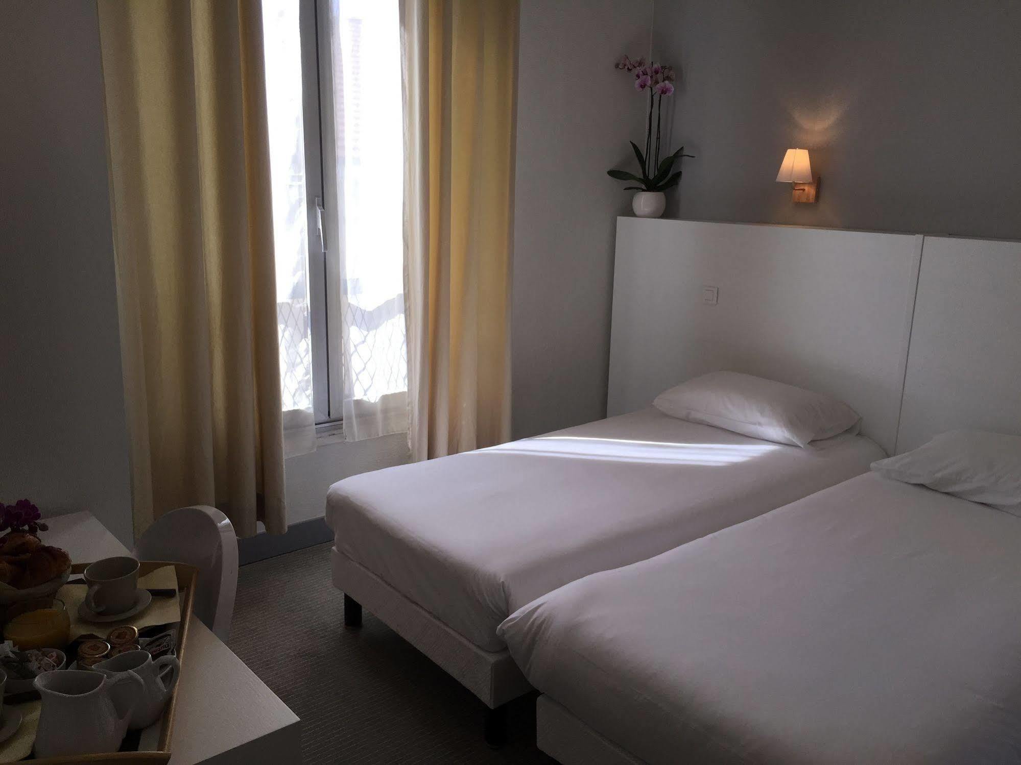 Hotel P.L.M. Cannes Bagian luar foto